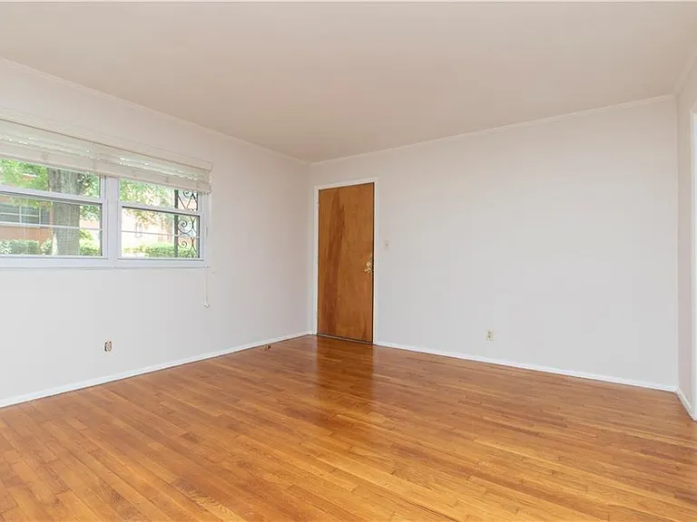 3660 Peachtree Rd NE #J5 — Photo 5
