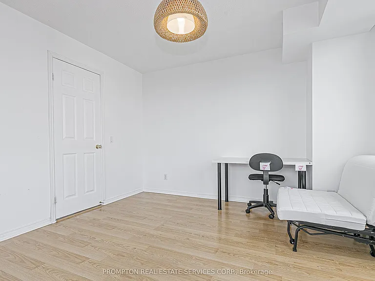 238 Doris Ave #2009 — Photo 19