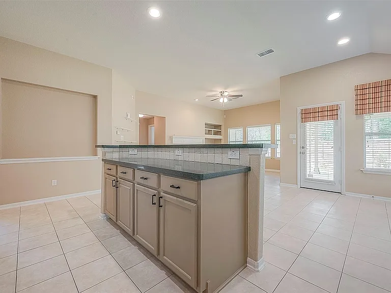134 E Foxbriar Forest Cir — Photo 29