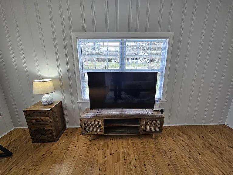 205 Whittle St — Photo 6