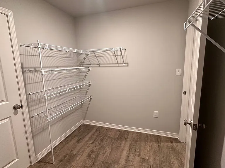 14221 Sanctuary Trails Dr — Photo 24