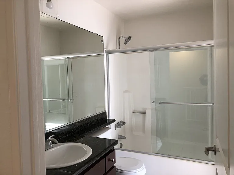 Terrace Trousdale Apartments — Photo 45