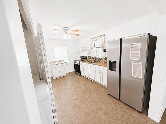 5th image of 1635 Preusser St