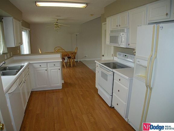 3rd image of 13612 S 32nd St