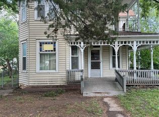 1202 NE Winfield Ave, Topeka, KS 66616