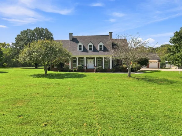 937 Creek Rd, Wildwood, GA 30757