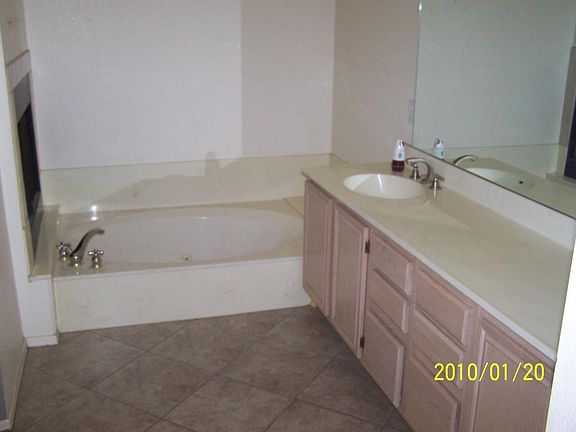 5th image of 7811 N 175th Ave