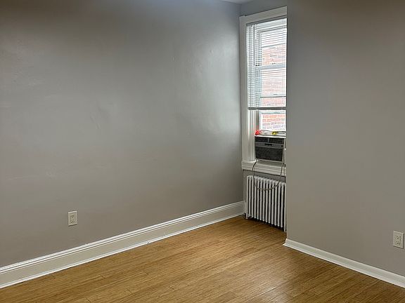3rd image of 2549 S Reese St Floor 2