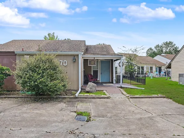 70 Westwood Dr W, Trinity, TX 75862