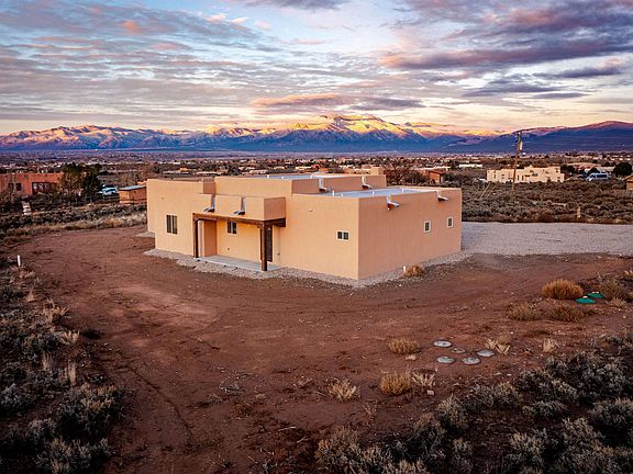 3rd image of 12 Vista Linda Rd