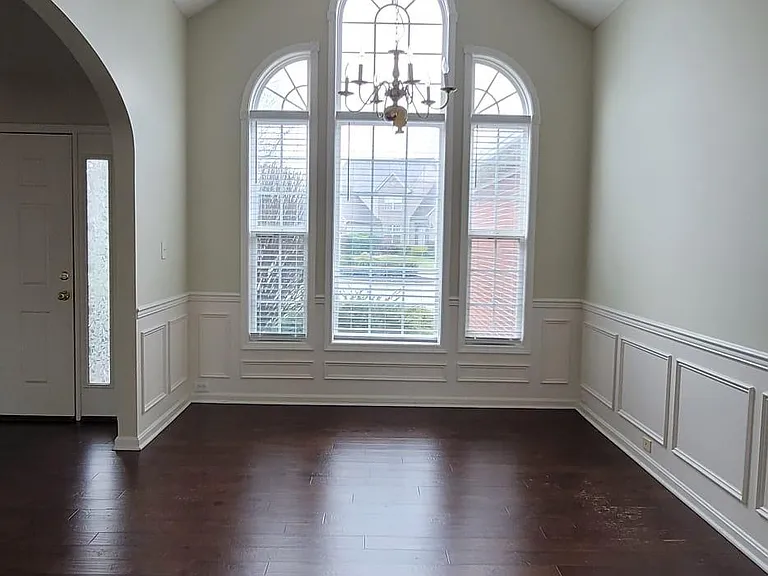 5603 Collington Ct — Photo 9