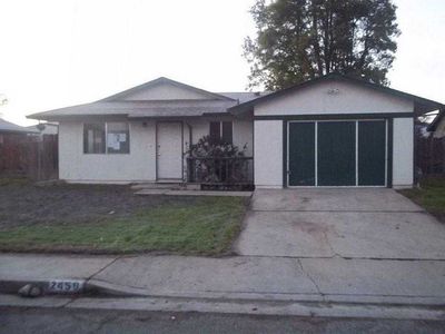 2459 Apache St, Merced, CA, 95348