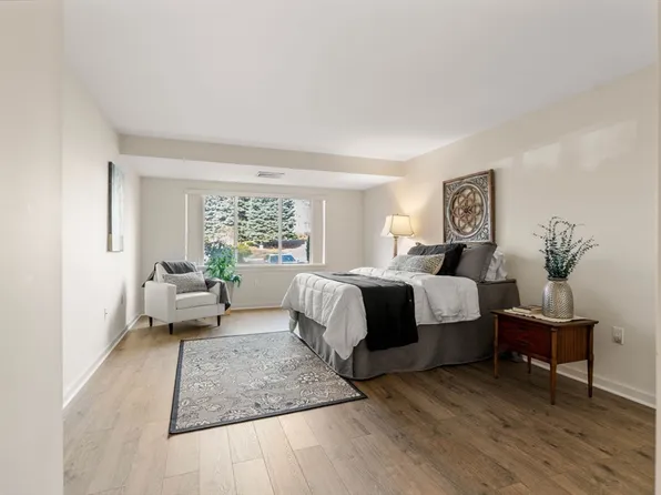 124 Place Ln Unit 124, Woburn, MA 01801