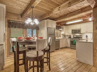 1001 N Smoky Mountain Way, Sevierville, TN 37876