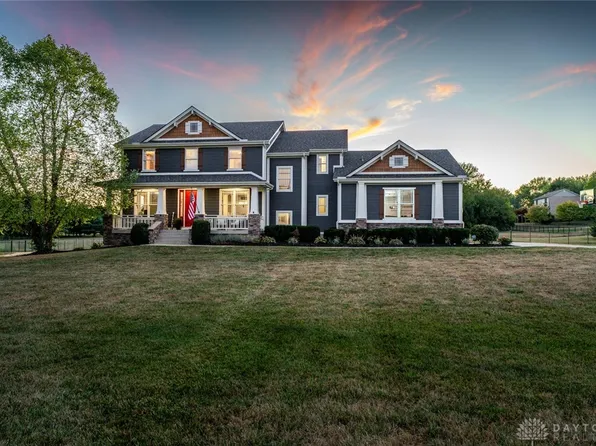 8547 Twin Creek Dr, Waynesville, OH 45068