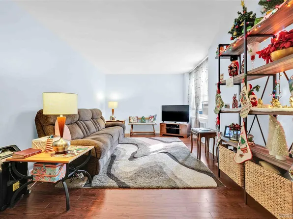 26-25 141 Street #5G, Flushing, NY 11354