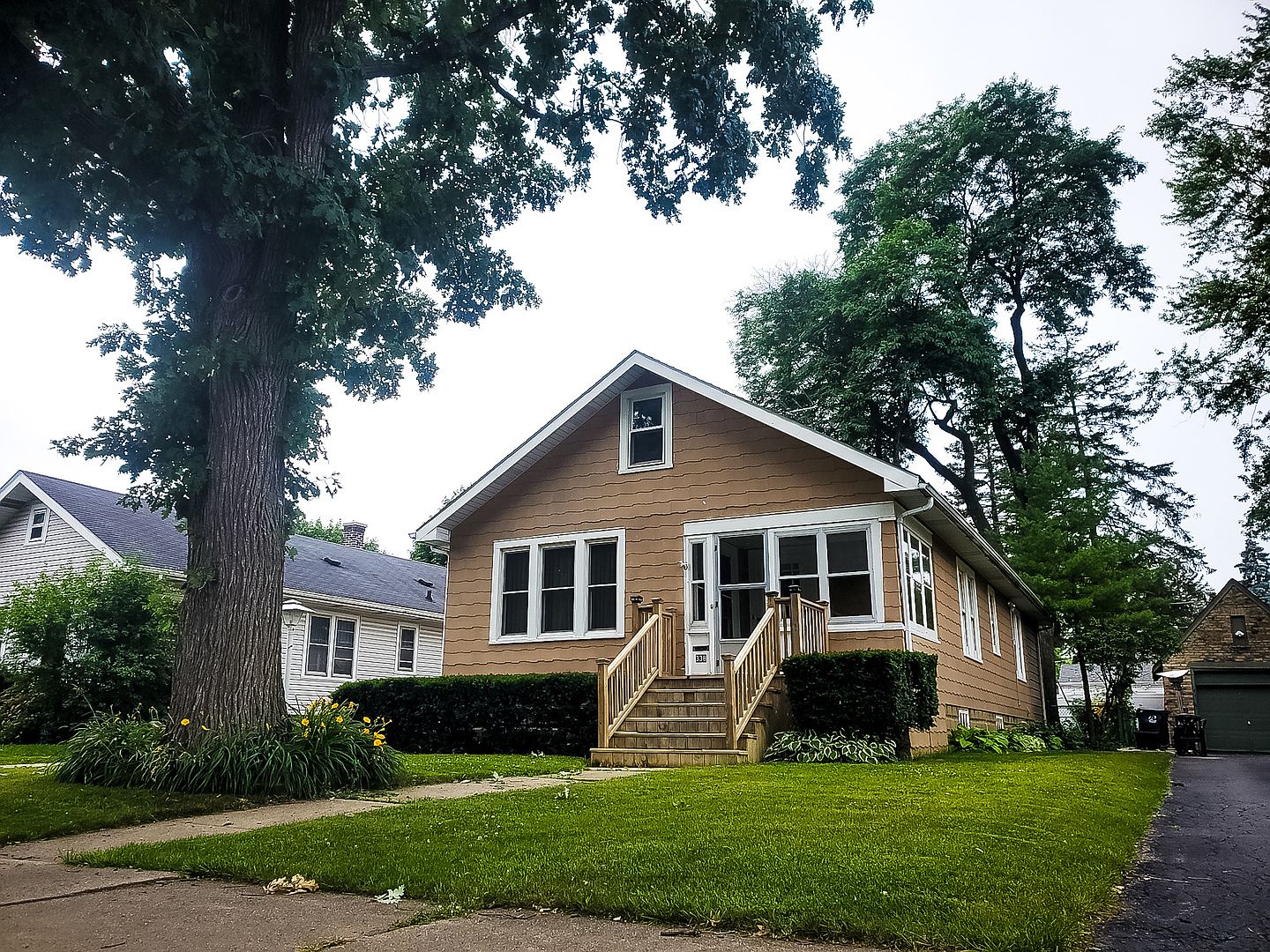 338 Lorraine Ave, Waukegan, IL 60085 Zillow