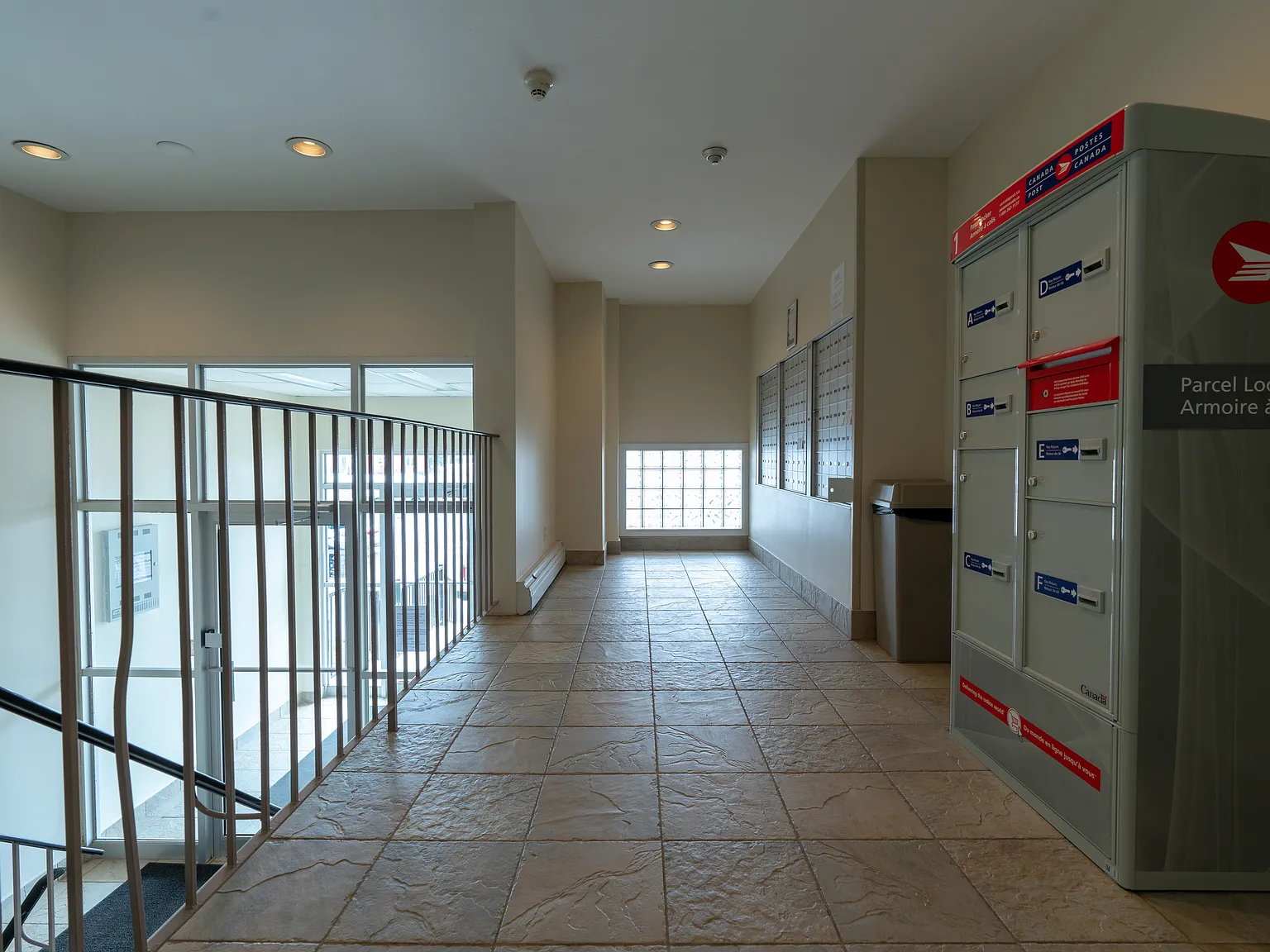 1630 Agincourt Avenue — Photo 1
