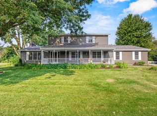 772 Sunshine Ln, Neenah, WI 54956