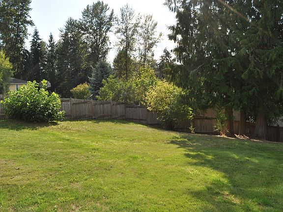 2nd image of 11220 191st Ave E