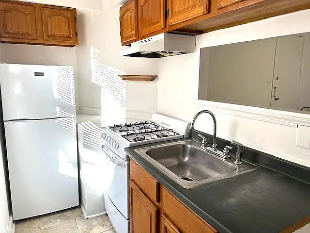 528 N 19th St #2 — Photo 5