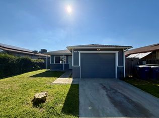 230 Mariposa St, Kingsburg, CA