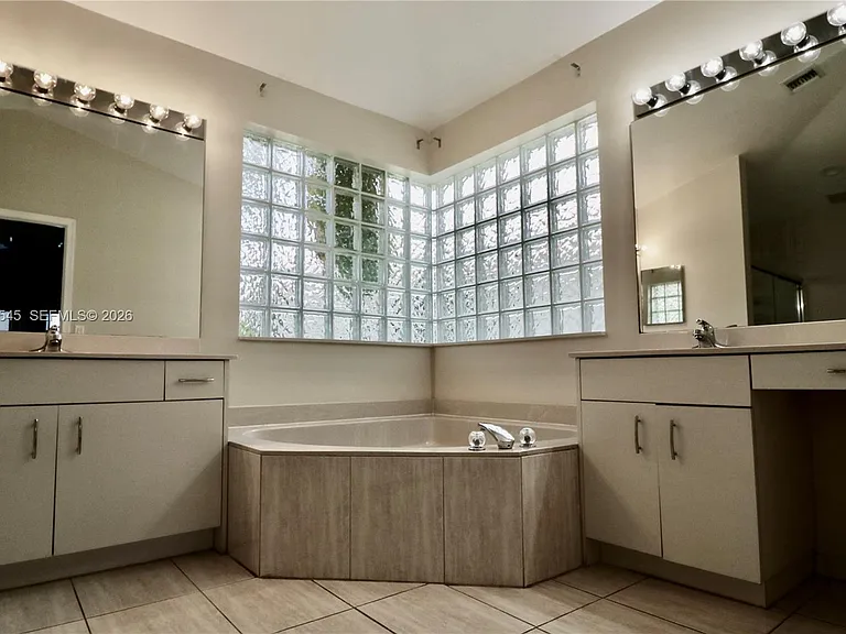 2686 Palmer Pl #0 — Photo 31