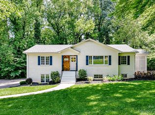 4225 Tangle Dr, Charlotte, NC 28211