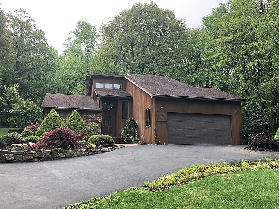 2nd image of 1817 Roberts Valley Rd
