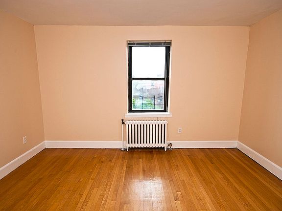 4th image of 651 N Terrace Ave APT 6C