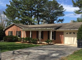 1550 Bilbrey Park Dr, Cookeville, TN 38501