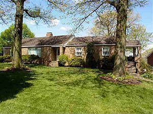 1st image of 4005 Palisades Dr