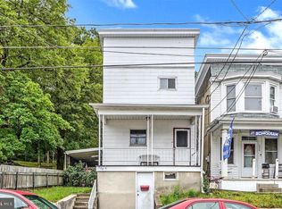 538 Arlington St, Tamaqua, PA 18252