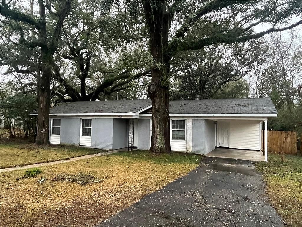 608 S University Blvd, Mobile, AL 36609 Zillow