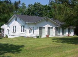 113 Lewis Store Rd, Farmville, NC 27828