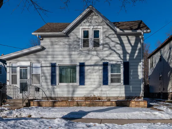 736 W 8th St, Appleton, WI 54914