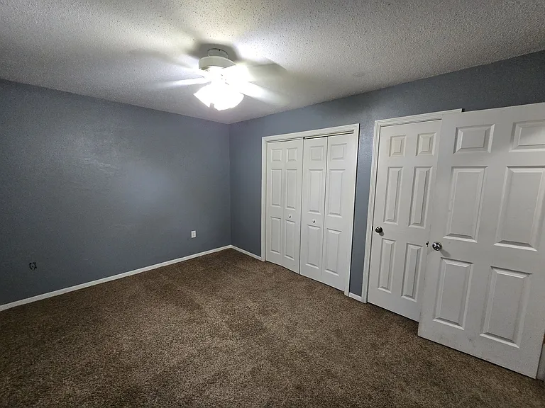 1407 Robin Rd — Photo 8