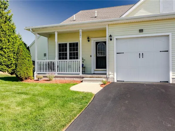 40 Old Louisquisset Pike Unit 1601, North Smithfield, RI 02896
