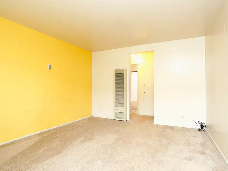 Coral Gardens Apartments — Photo 5