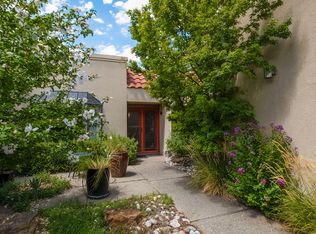 107 Laguna Blvd SW, Albuquerque, NM 87104