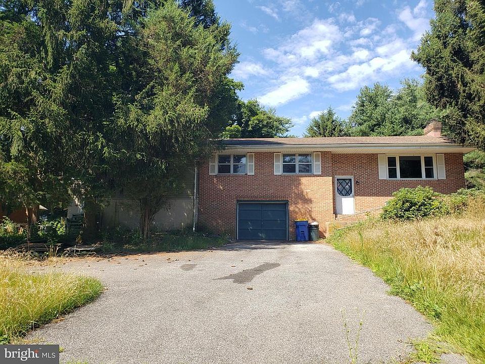 1st image of 15694 Whitcraft Rd