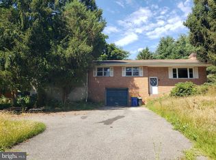 15694 Whitcraft Rd, New Freedom, PA 17349