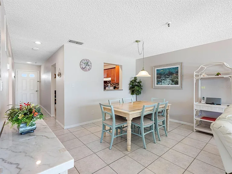 13500 Gulf Blvd #506 — Photo 6