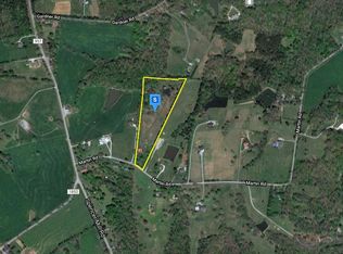 135 Martin Rd, Bon Aqua, TN 37025