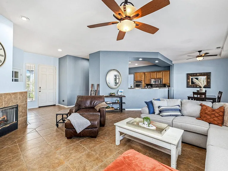79704 Castille Dr — Photo 20