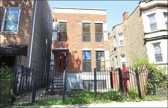 2742 S Millard Ave — Photo 4