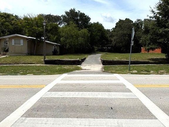 3rd image of 95 Deltona Blvd