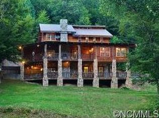 211 Black Bear Dr, Mars Hill, NC 28754