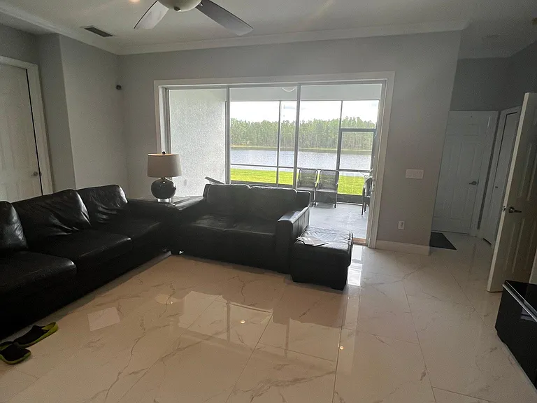 20417 Walnut Grove Ln — Photo 10