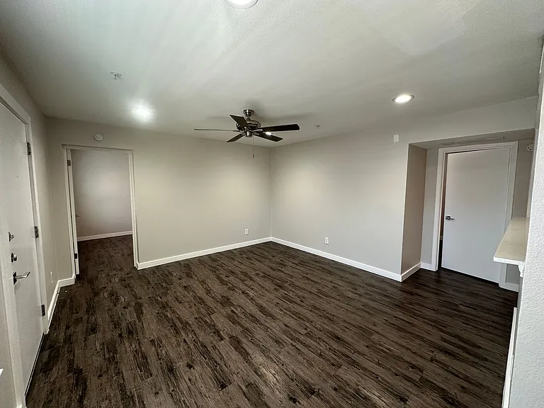 5408 Reiger Ave — Photo 5
